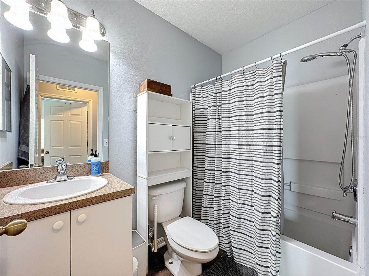 2527 29th Avenue E, Palmetto, FL 34221 Photo