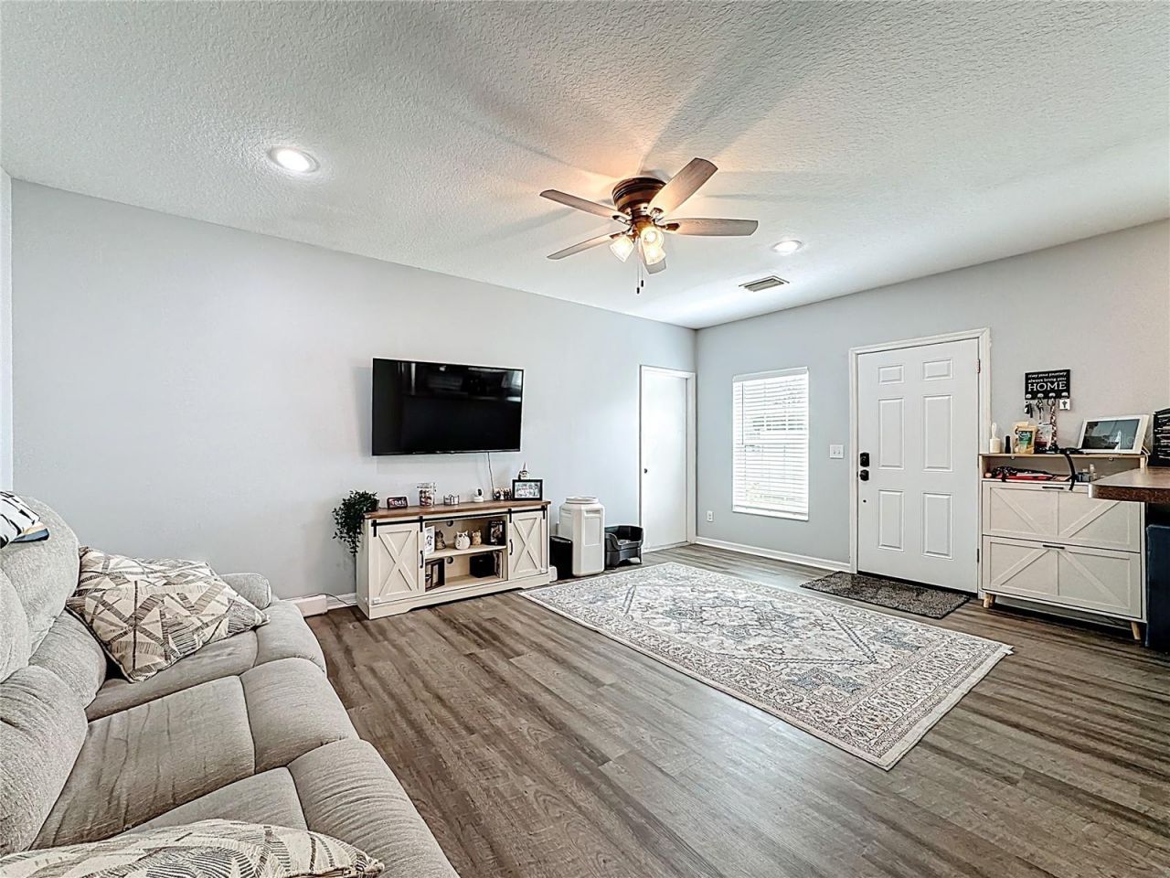 2527 29th Avenue E, Palmetto, FL 34221 Photo