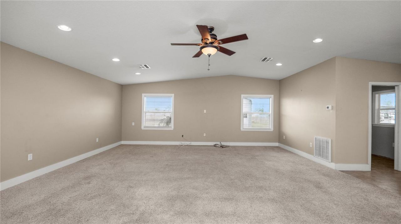 5239 Spring Creek Drive, Lakeland, FL 33811 Photo