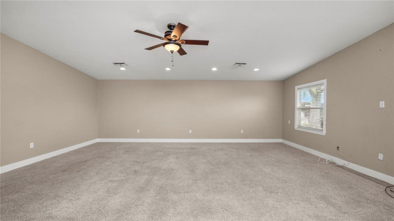 5239 Spring Creek Drive, Lakeland, FL 33811 Photo