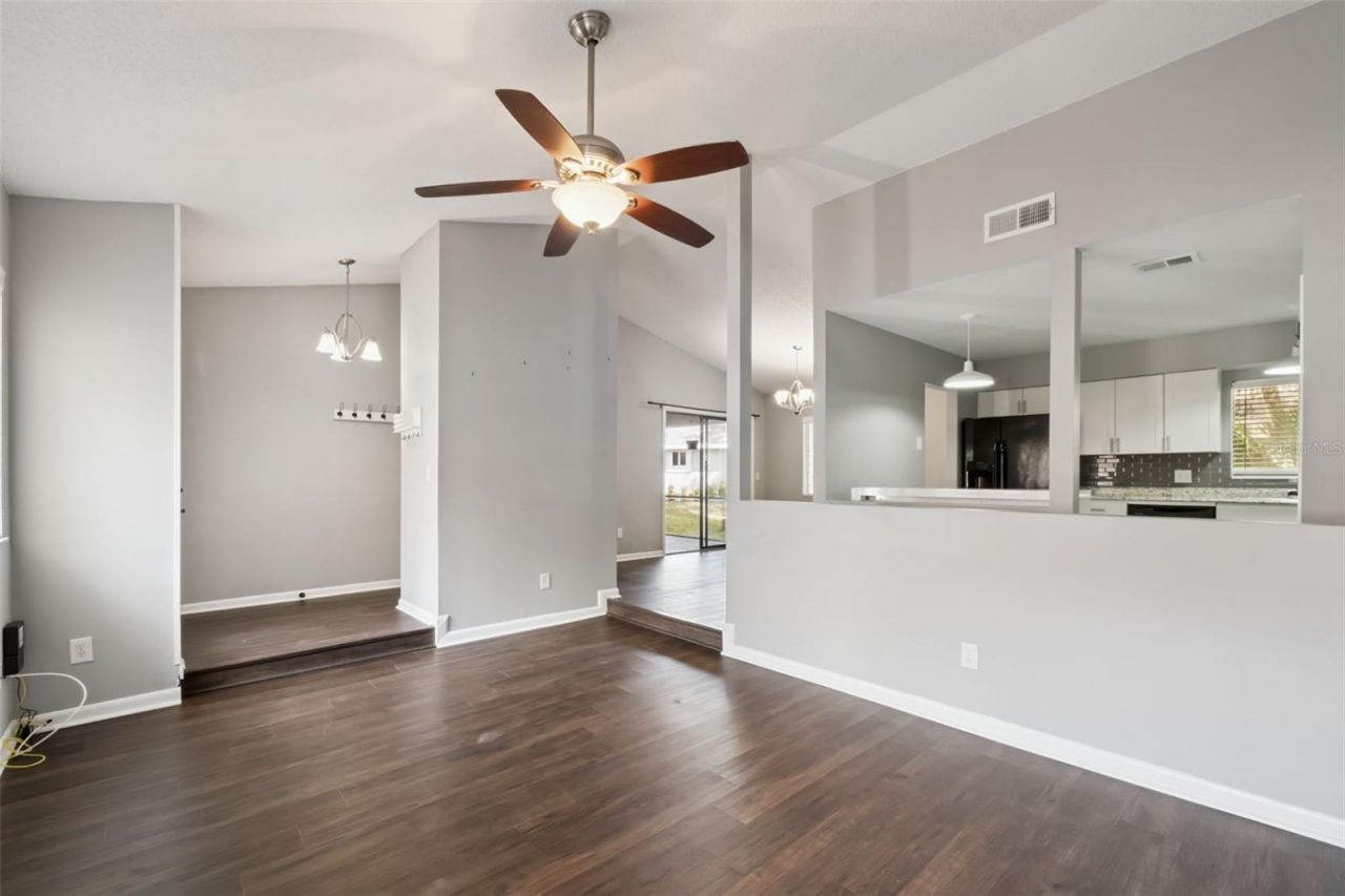 712 Linden Drive , Winter Springs, FL 32708 Photo