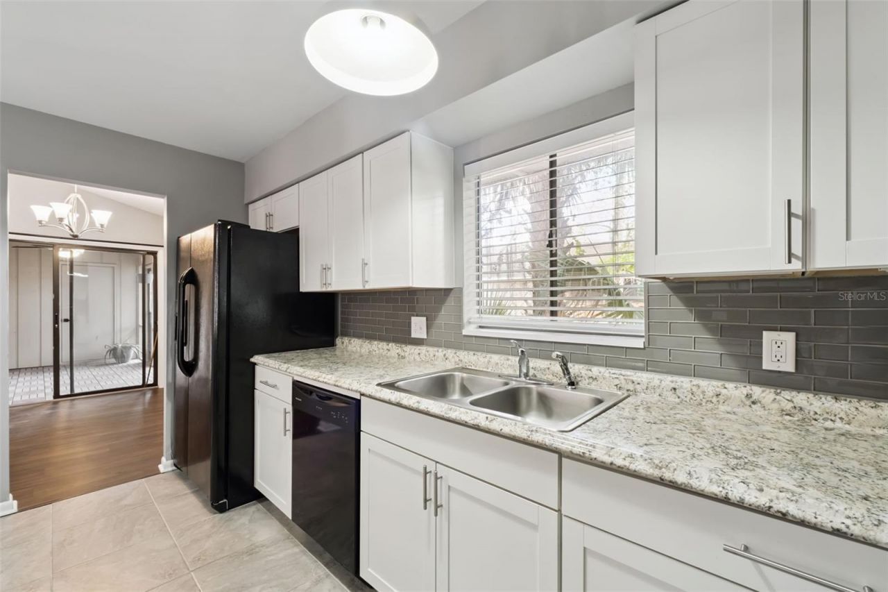 712 Linden Drive , Winter Springs, FL 32708 Photo