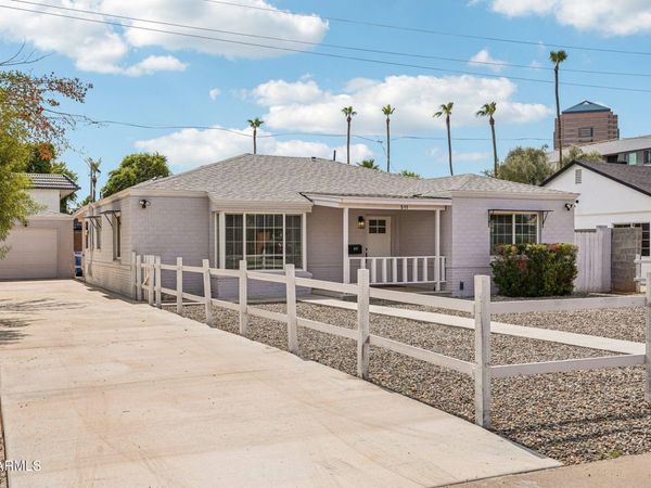 511 E CHEERY LYNN Road, Phoenix, AZ 85012
