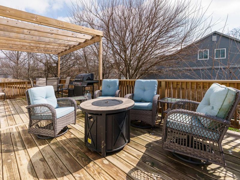 500 Meadows Boulevard , Pickerington, OH 43147 Photo 28