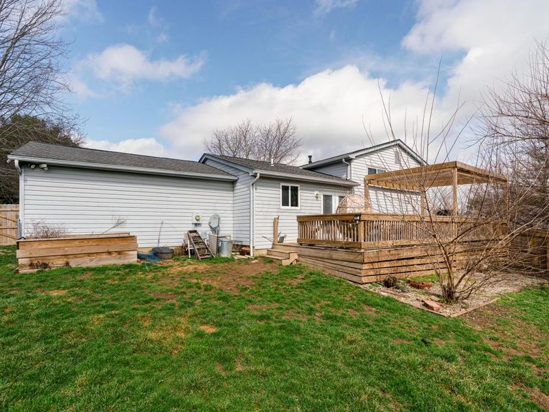 500 Meadows Boulevard , Pickerington, OH 43147 Photo 31