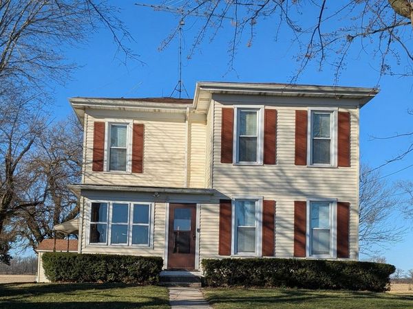 12345 Grove Road , Fostoria, OH 44830