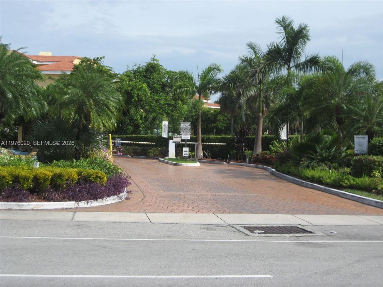 8305 SW 152 Av, Unit A-405, Miami, FL 33193 Photo