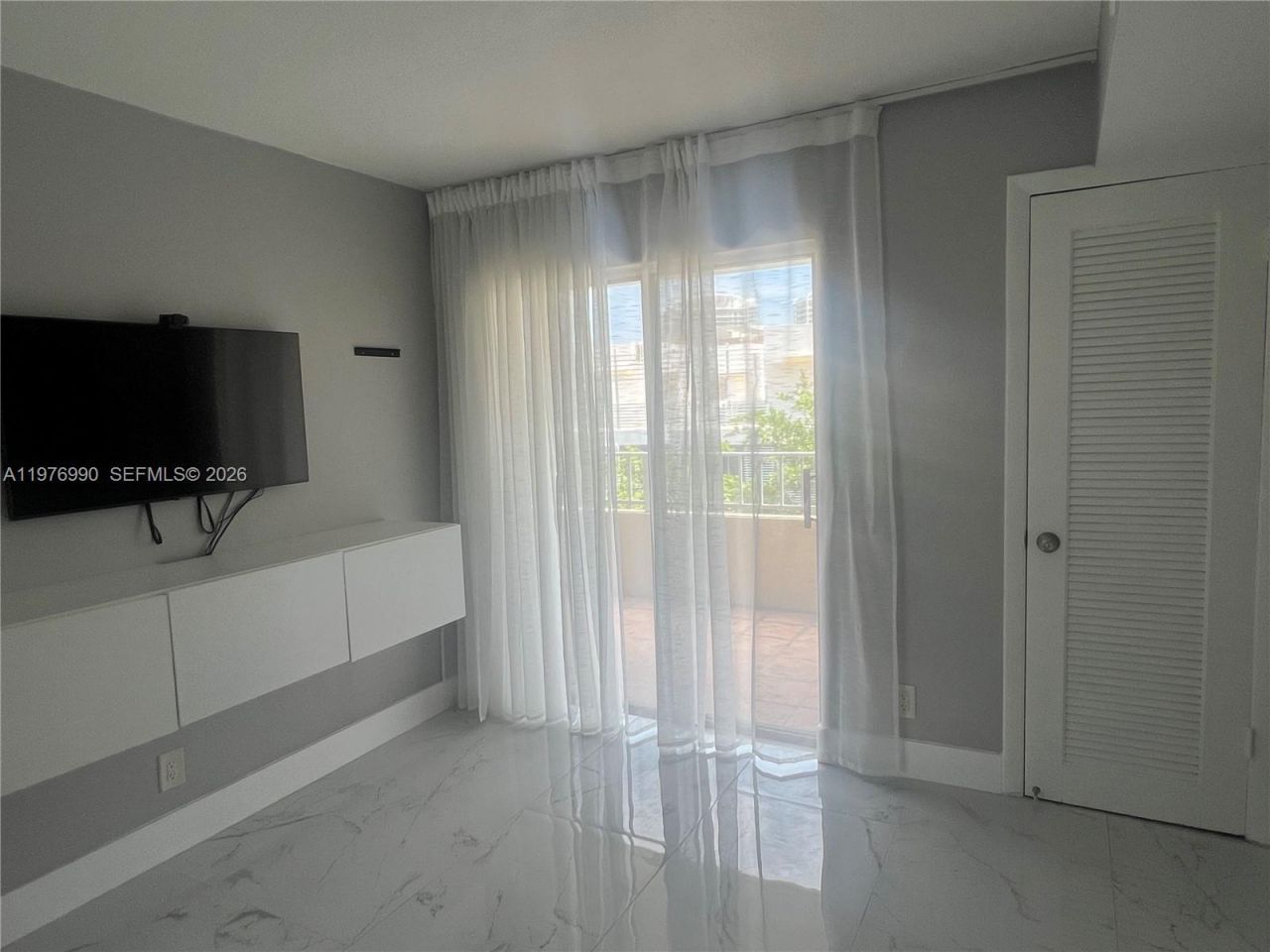 3304 Virginia St , Unit 7B, Miami, FL 33133 Photo