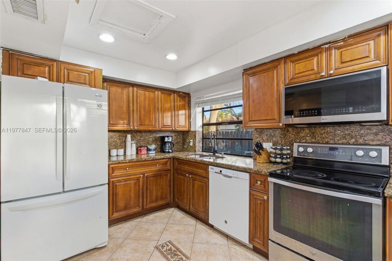 13253 SW 110th Ter, Unit 19-1, Miami, FL 33186 Photo