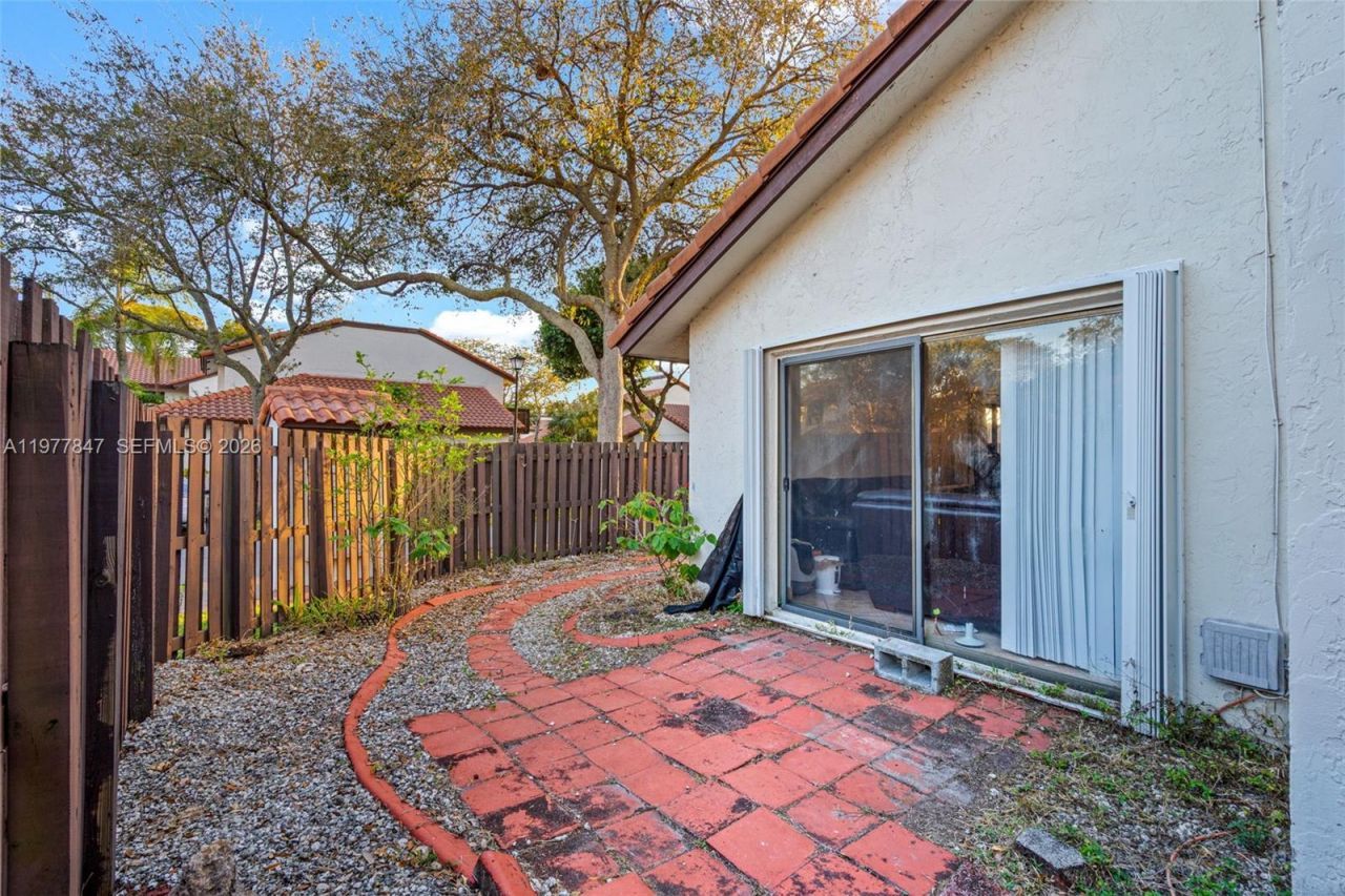 13253 SW 110th Ter, Unit 19-1, Miami, FL 33186 Photo