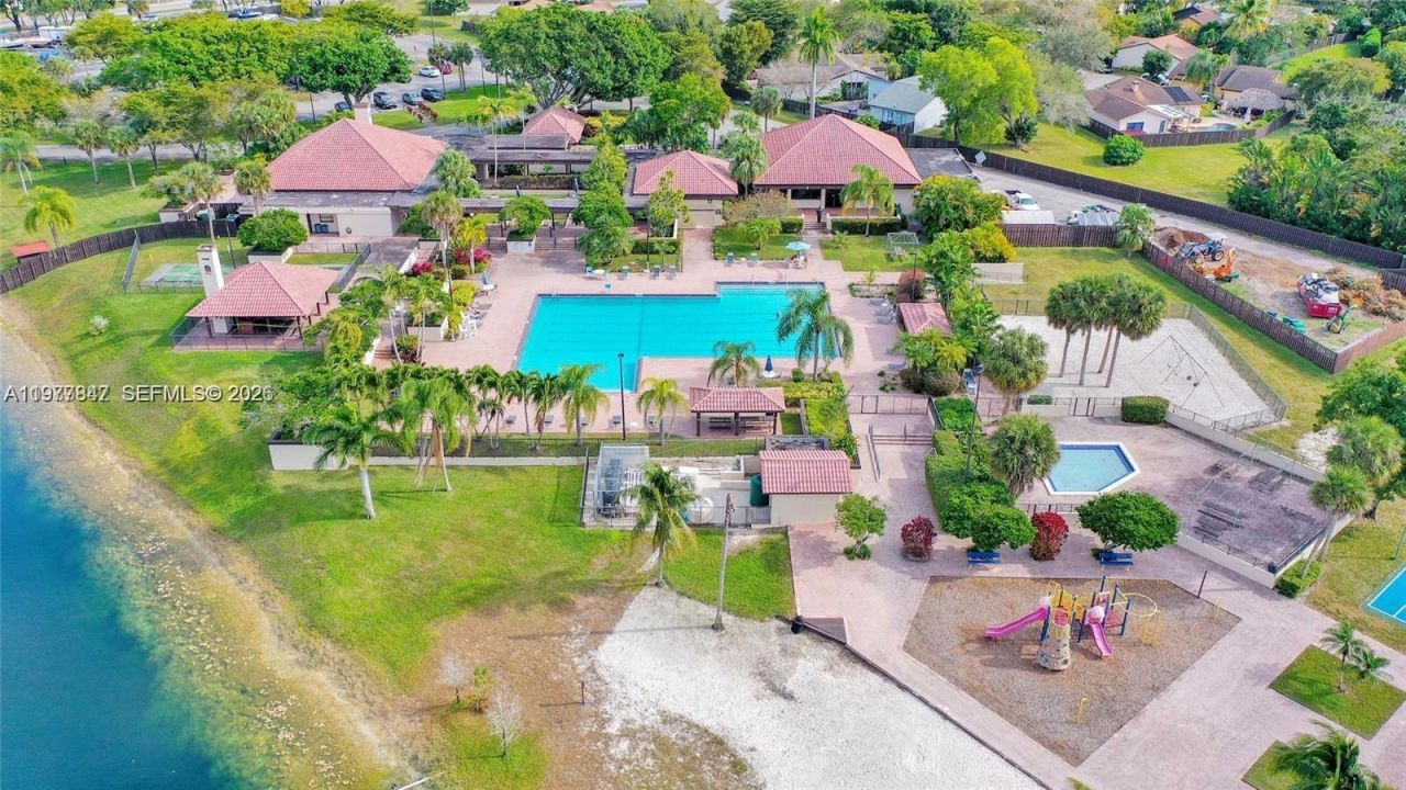 13253 SW 110th Ter, Unit 19-1, Miami, FL 33186 Photo