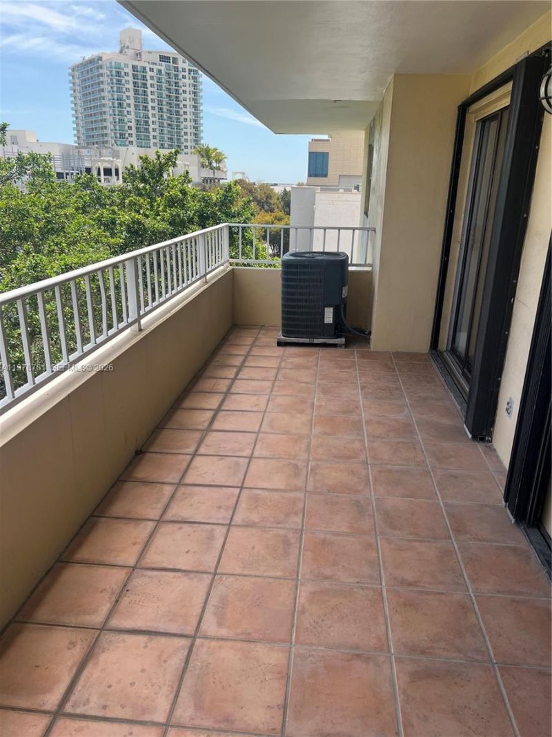 3304 Virginia St , Unit 7B, Miami, FL 33133 Photo