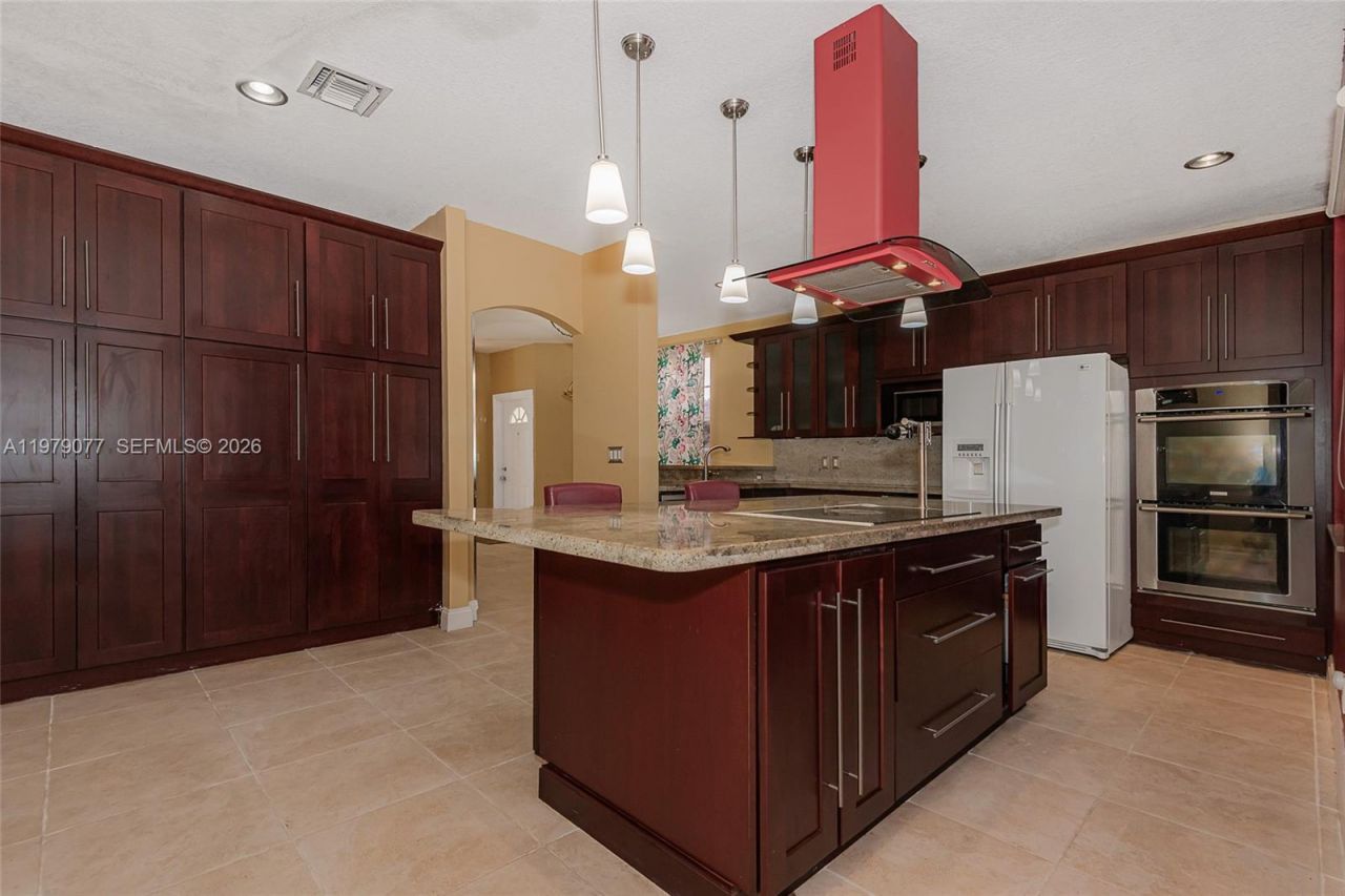 15048 SW 51st St , Davie, FL 33331 Photo