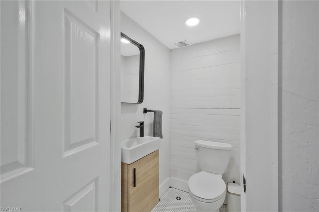 2723 Second St, Fort Myers, FL 33916 Photo