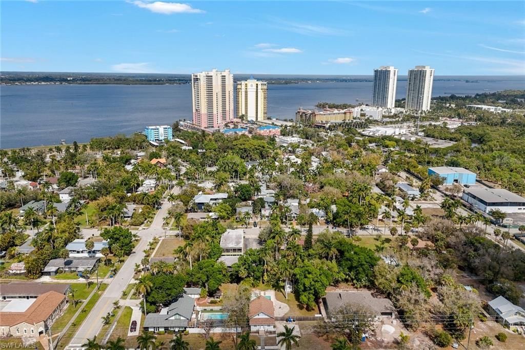 2723 Second St , Fort Myers, FL 33916 Photo