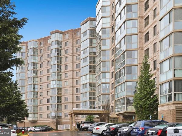 19385 CYPRESS RIDGE TERRACE, Unit 510, LEESBURG, VA 20176