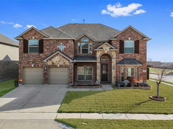 1300 Ghost Flower Drive, Fort Worth, TX 76177