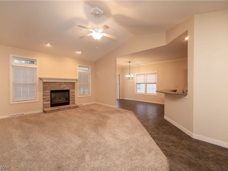 30 Barnstone Lane, Unit 18, Canfield, OH 44406 Photo 18