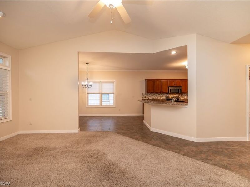 30 Barnstone Lane, Unit 18, Canfield, OH 44406 Photo 21