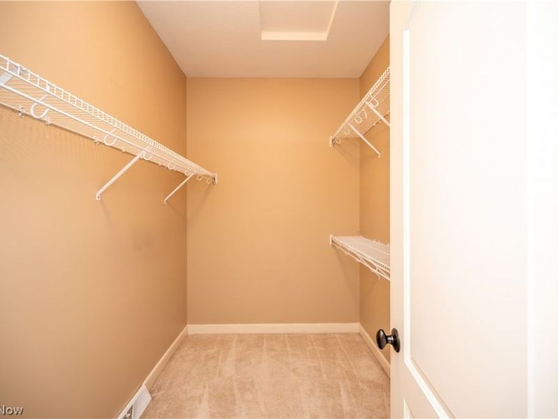 30 Barnstone Lane, Unit 18, Canfield, OH 44406 Photo 32