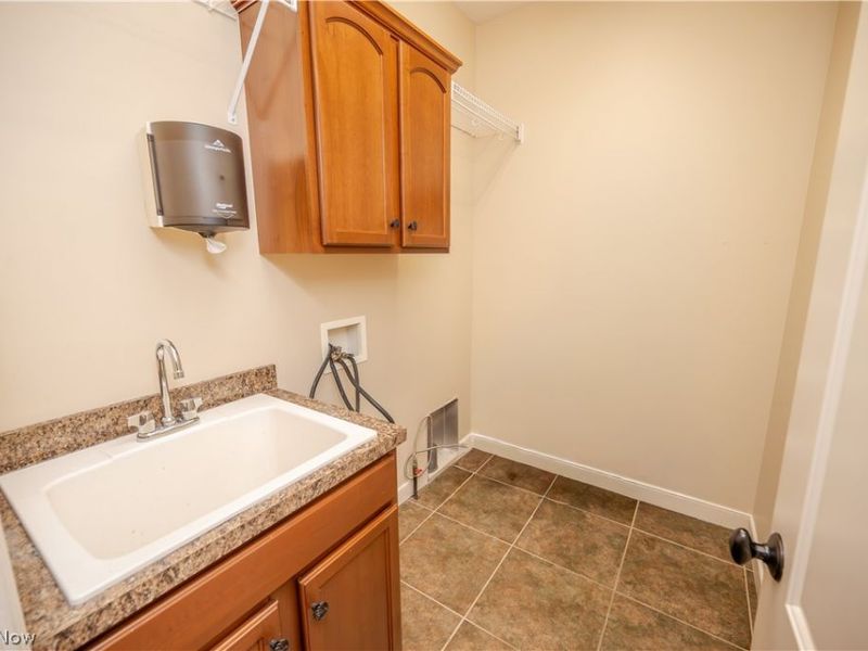 30 Barnstone Lane, Unit 18, Canfield, OH 44406 Photo 44