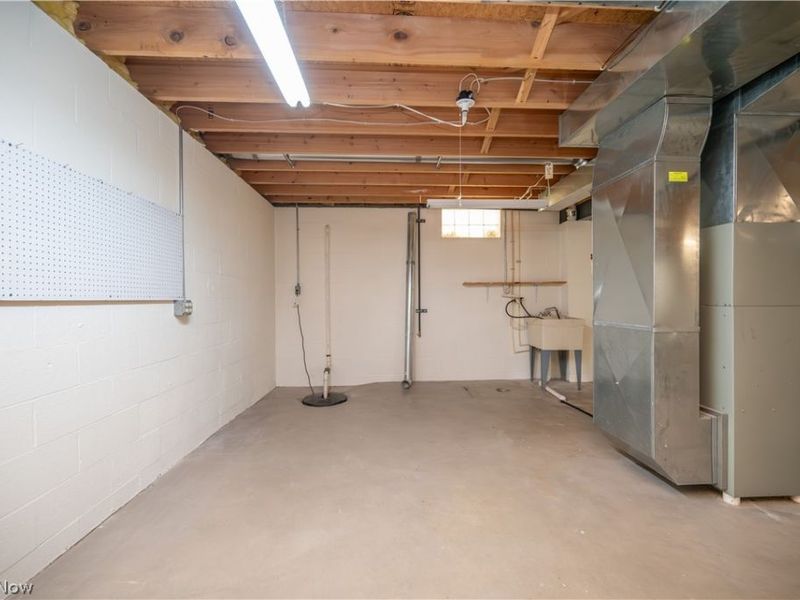 30 Barnstone Lane, Unit 18, Canfield, OH 44406 Photo 46