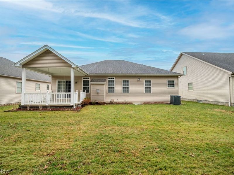 30 Barnstone Lane, Unit 18, Canfield, OH 44406 Photo 5