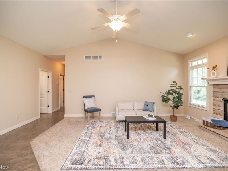 30 Barnstone Lane, Unit 18, Canfield, OH 44406 Photo 6