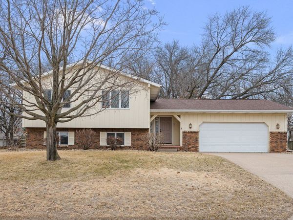 1141 Mark Street , Colona, IL 61241