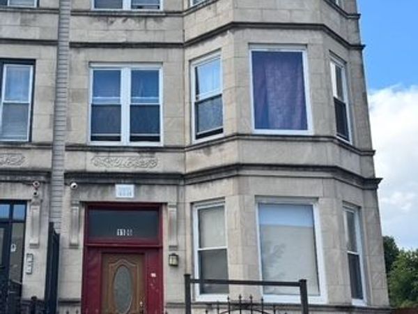 1106 S Francisco Avenue , Chicago, IL 60612