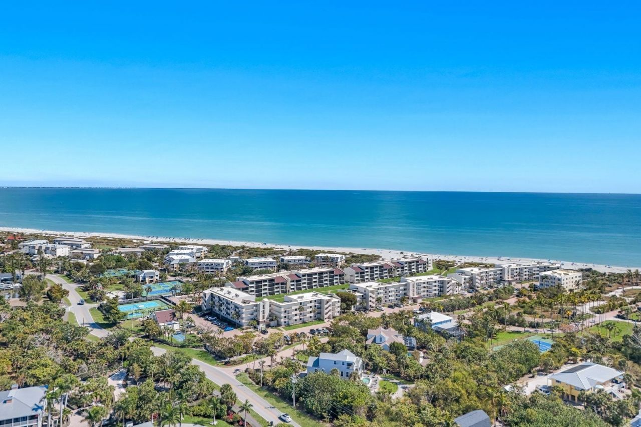 979 E Gulf Dr, Unit D452, Sanibel, FL 33957 Photo