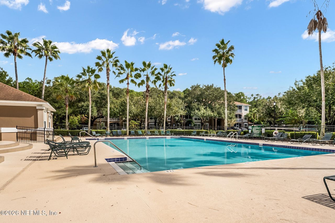 10550 Baymeadows Road, Unit 413, Jacksonville, FL 32256 Photo