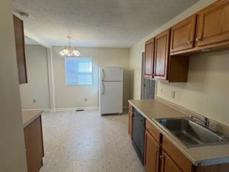 849 S Maple B Avenue, Unit B, Fairborn, OH 45324 Photo 5