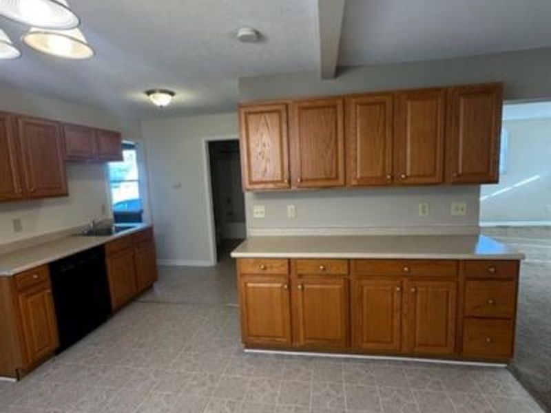 849 S Maple B Avenue, Unit B, Fairborn, OH 45324 Photo 7