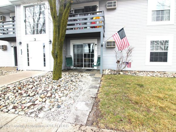 1151 Sunview Drive, St. Johns, MI 48879