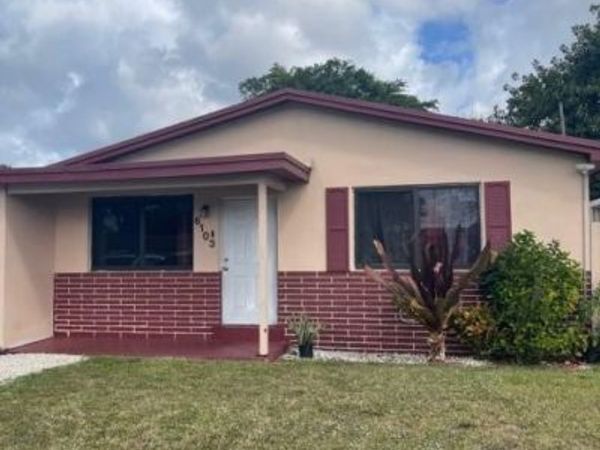6103 Fletcher St, Hollywood, FL 33023