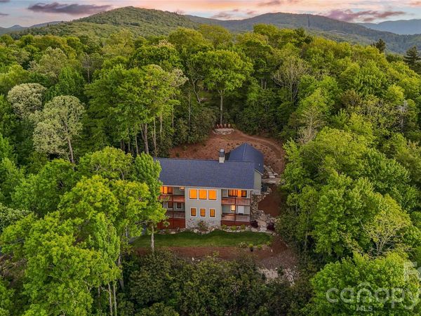 3434 Old Jonas Ridge Road, Newland, NC 28657
