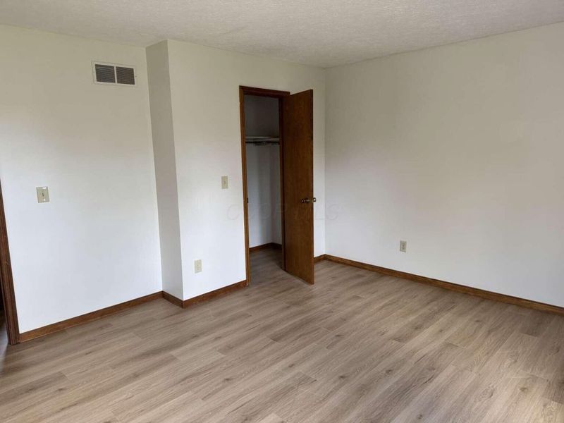 5701 Shannon Heights Boulevard, Dublin, OH 43016 Photo 11