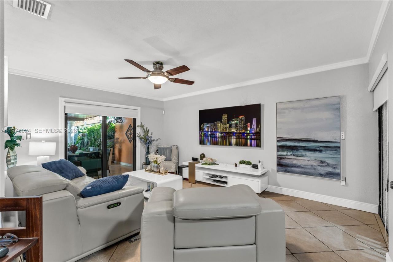 14330 SW 50th St , Miami, FL 33175 Photo