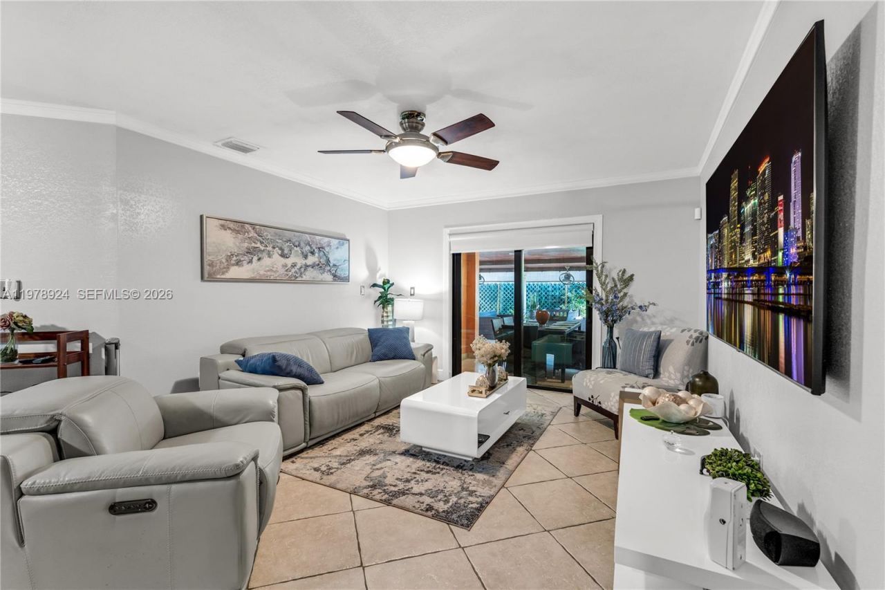 14330 SW 50th St , Miami, FL 33175 Photo