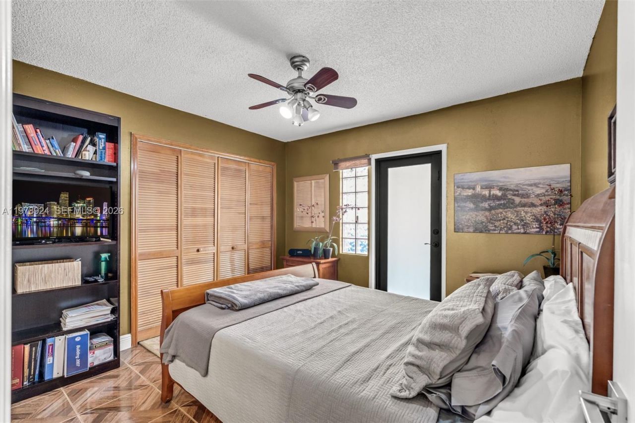 14330 SW 50th St , Miami, FL 33175 Photo