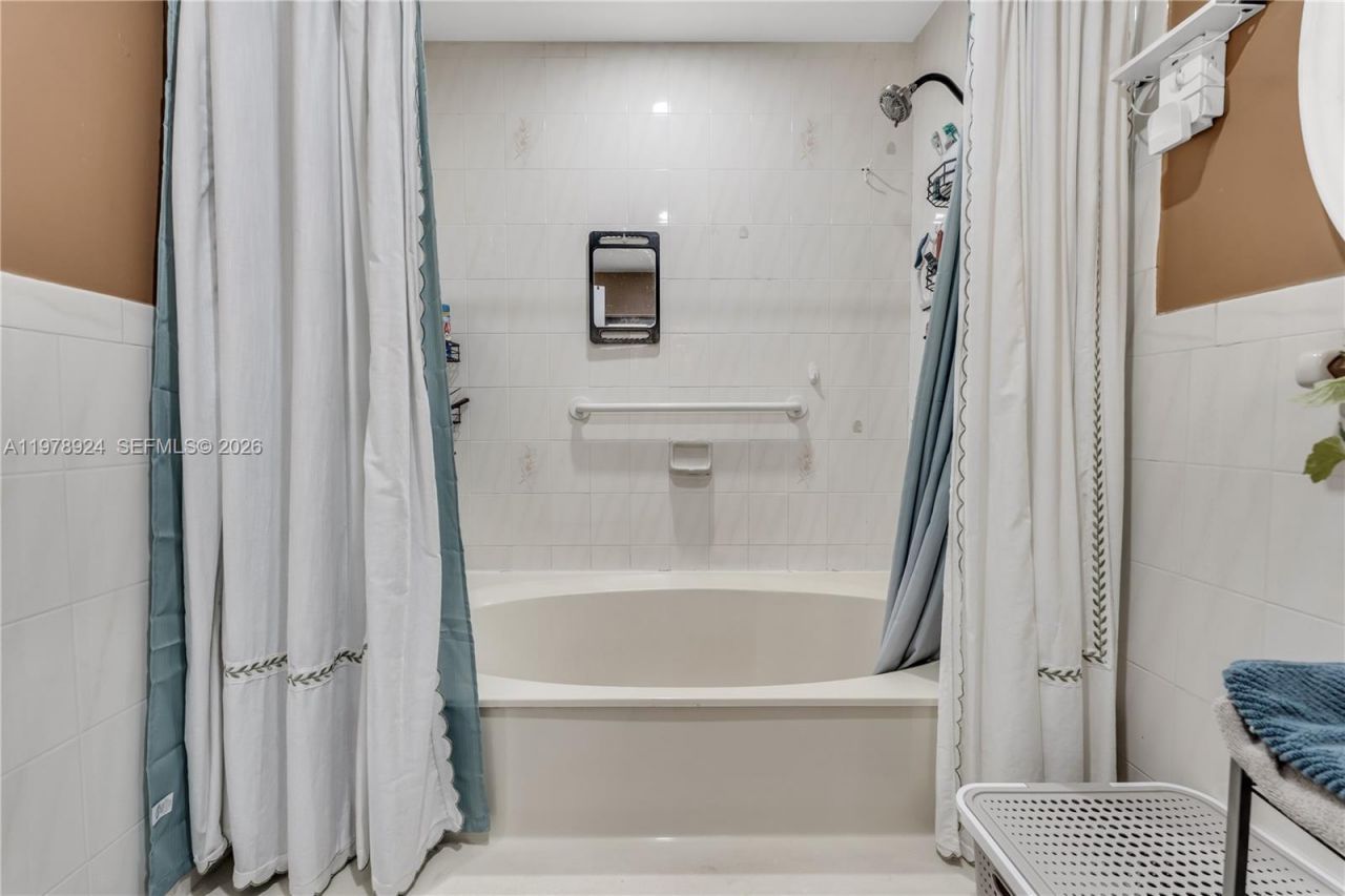 14330 SW 50th St , Miami, FL 33175 Photo