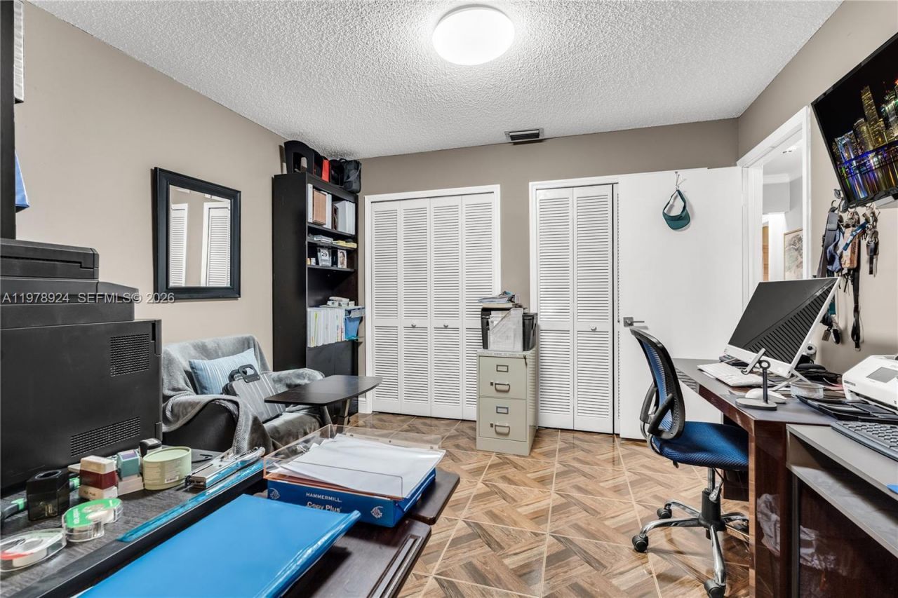 14330 SW 50th St , Miami, FL 33175 Photo