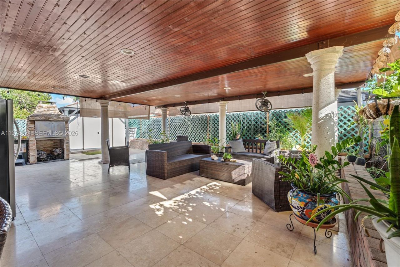 14330 SW 50th St , Miami, FL 33175 Photo