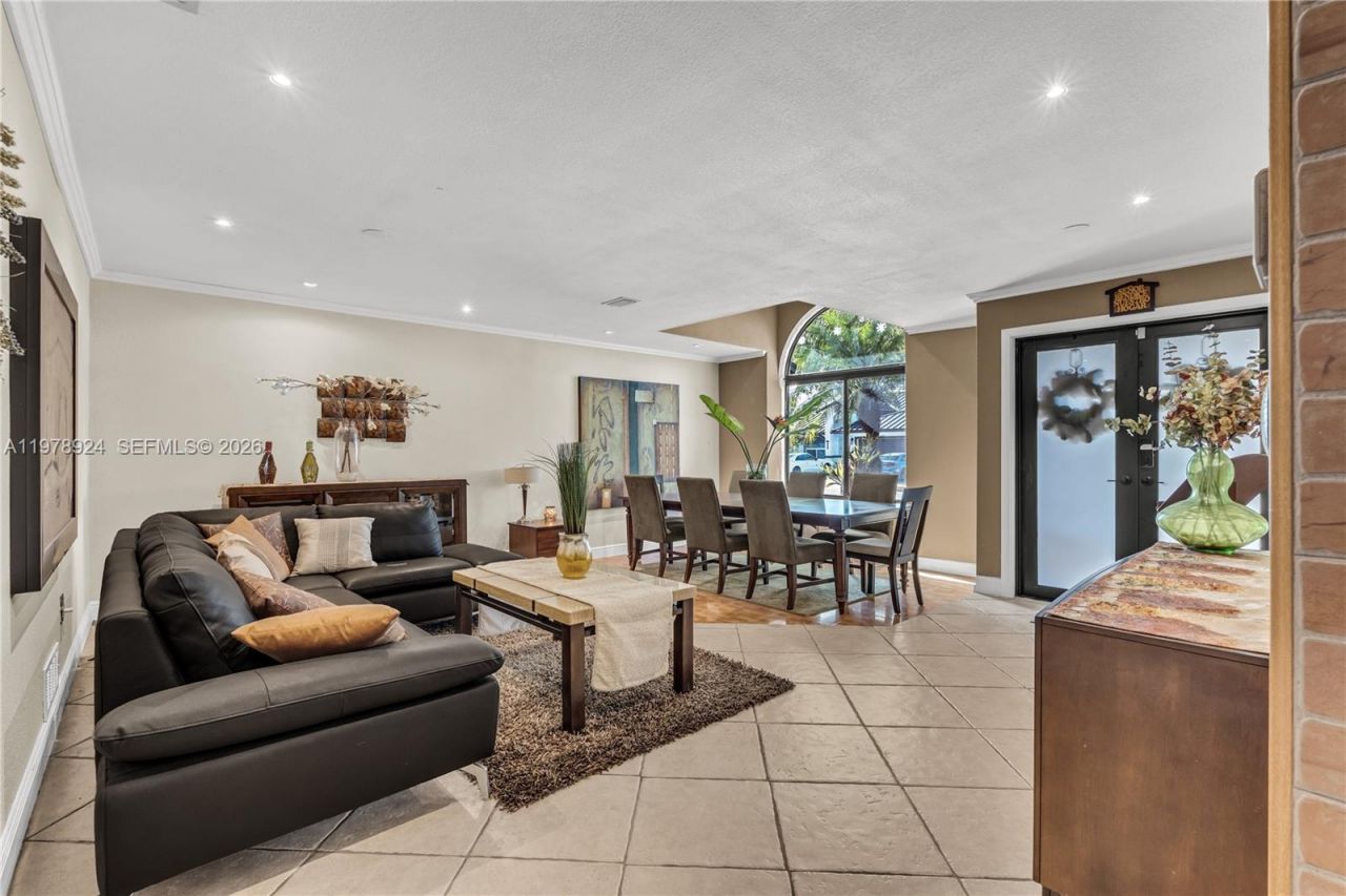 14330 SW 50th St , Miami, FL 33175 Photo