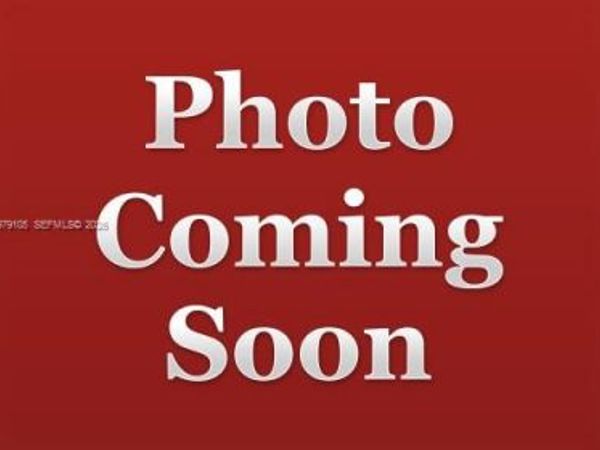 536 SW 88th Ct, Miami, FL 33174