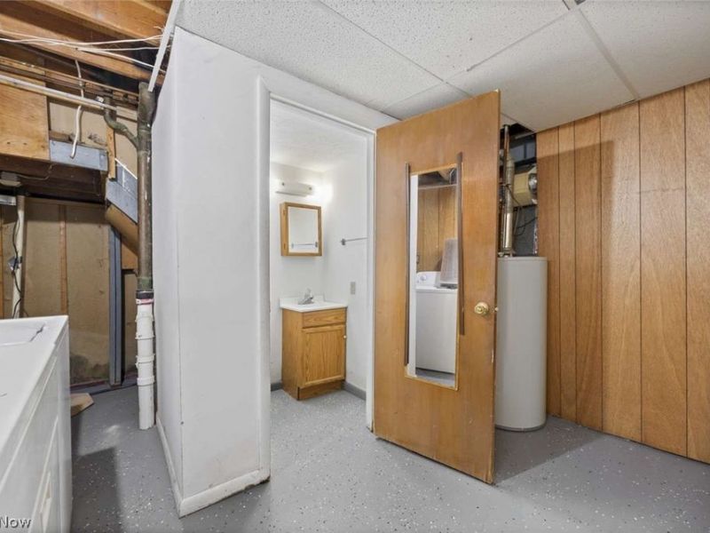 553 Delaware Avenue, Elyria, OH 44035 Photo 22