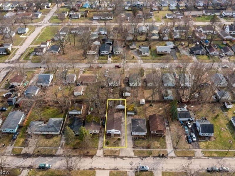 553 Delaware Avenue, Elyria, OH 44035 Photo 5