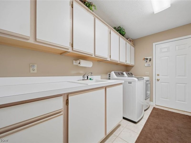 3327 Stillwater Avenue NW, Canton, OH 44708 Photo 24