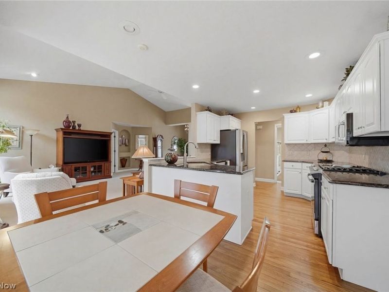 3327 Stillwater Avenue NW, Canton, OH 44708 Photo 7